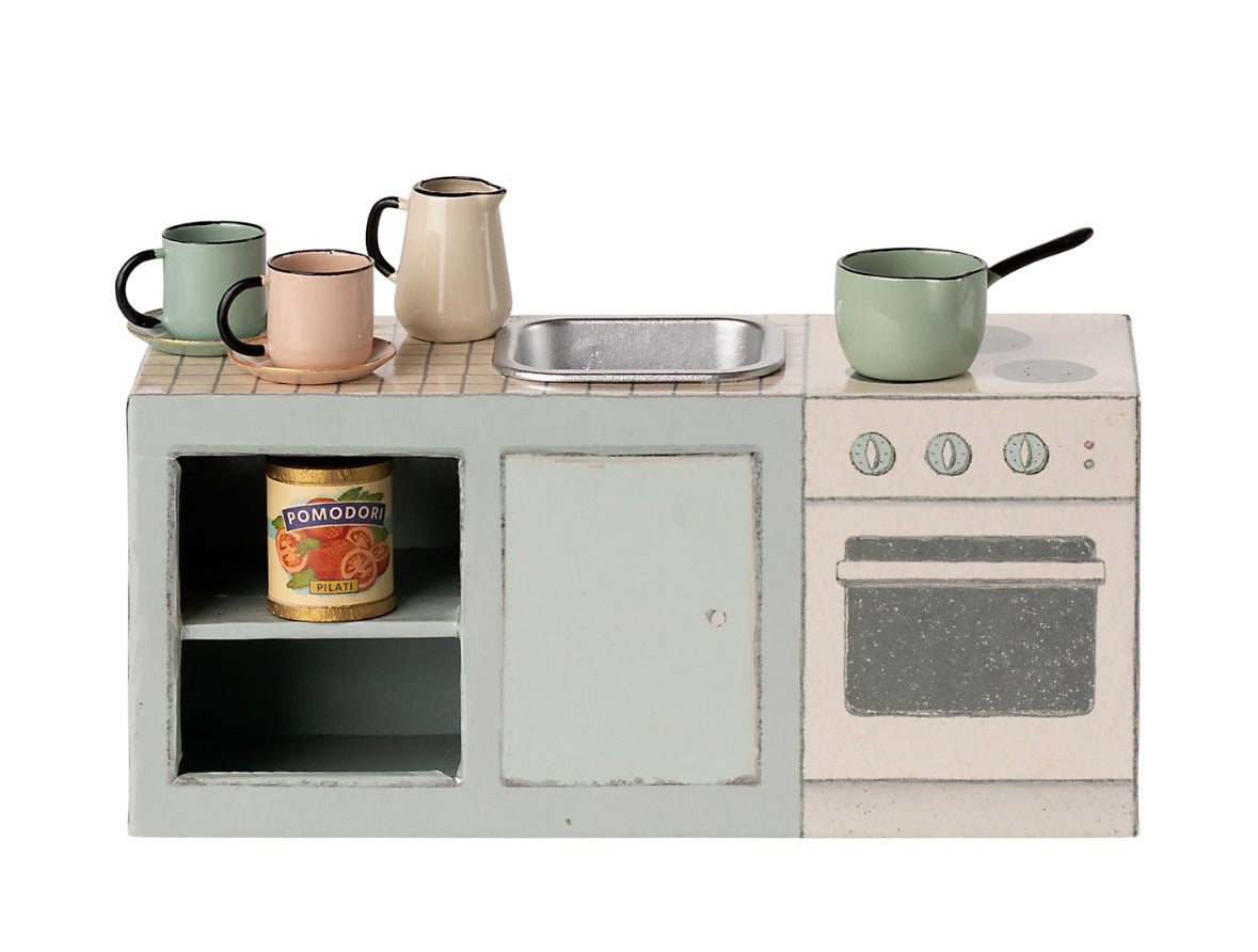 Kitchen counter mice