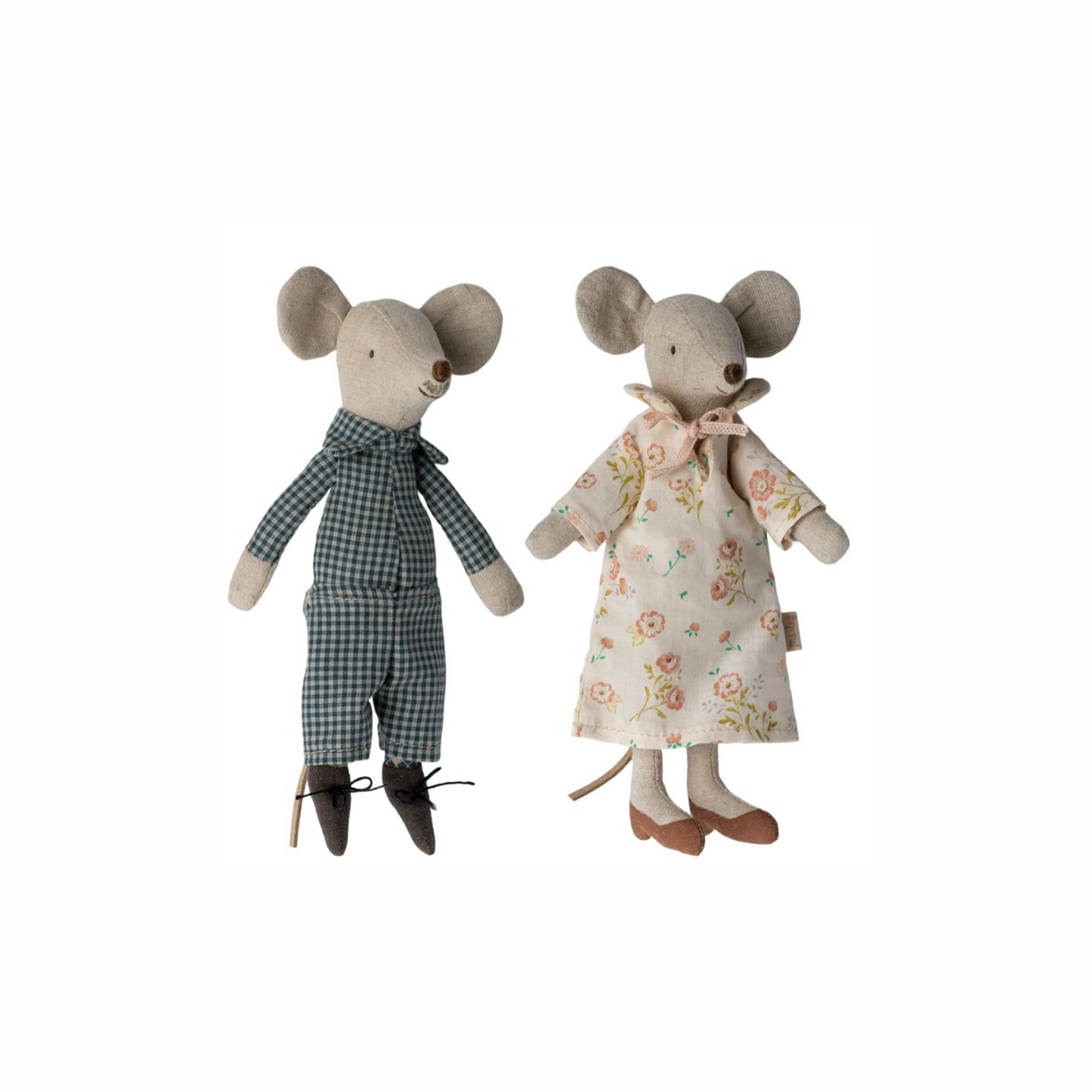 Grandma & Grandpa Mice in Cigarbox