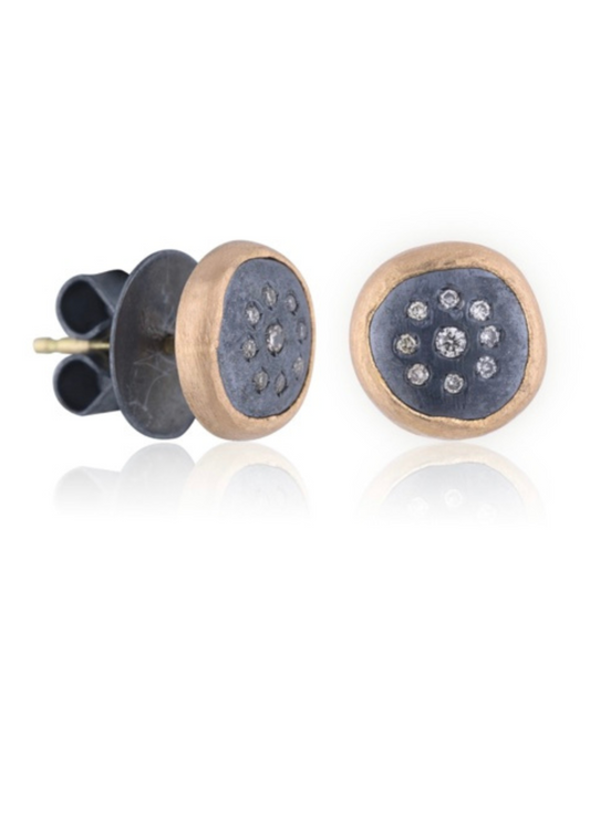 Peach Glow Stud Earrings