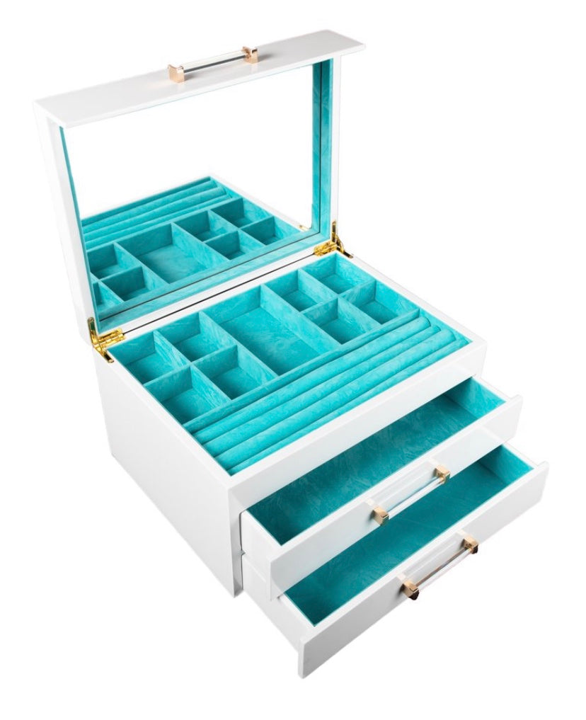 White Lacquer Jewelry Box