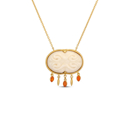 The Cinched Cameo