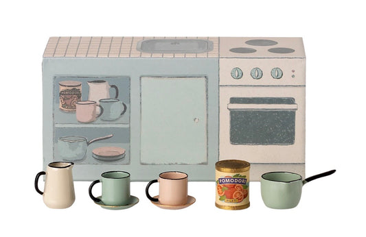 Kitchen counter mice