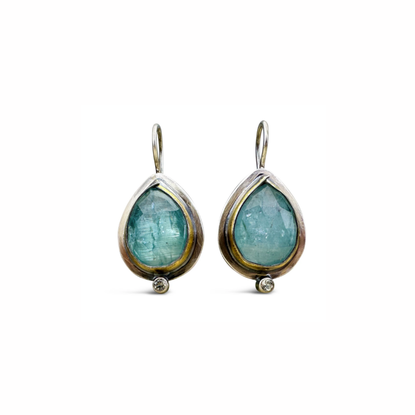 Austin Titus Teardrop Rim Earring